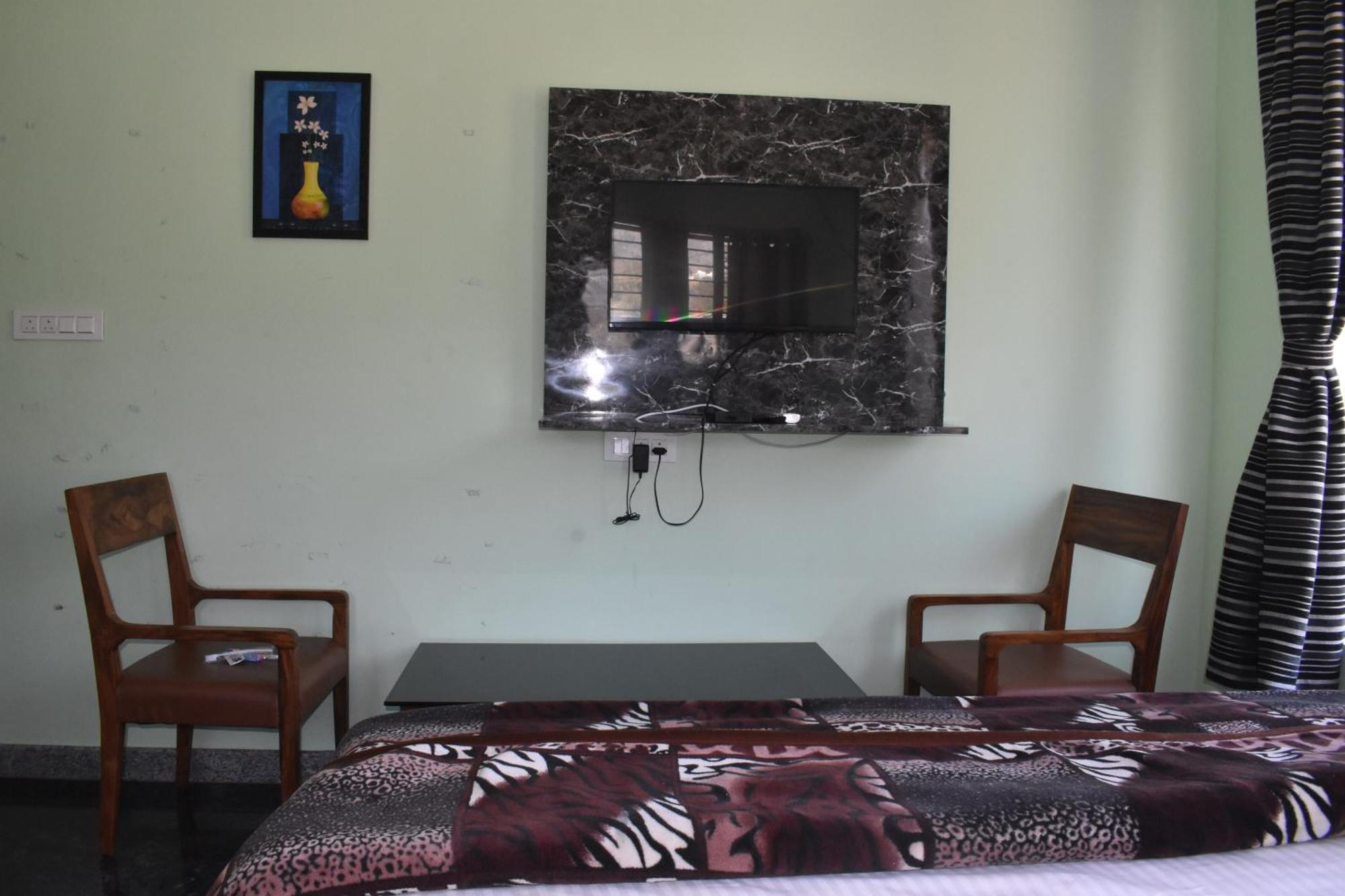 Yelagiri Goldhill Resort Extérieur photo