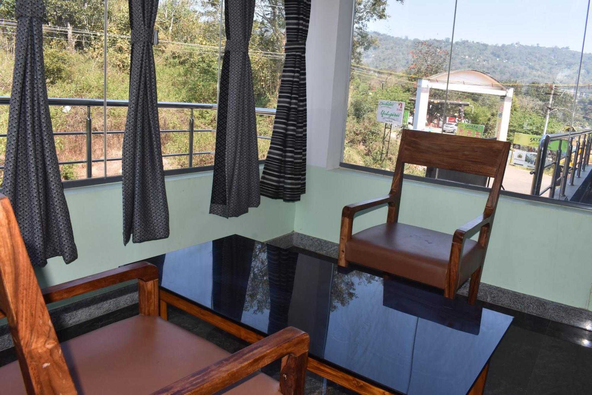 Yelagiri Goldhill Resort Extérieur photo
